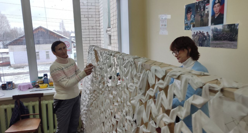 Жители марийского поселка работают на фронт: "Хотим поставить памятник. Депутаты говорят: "Неэтично"