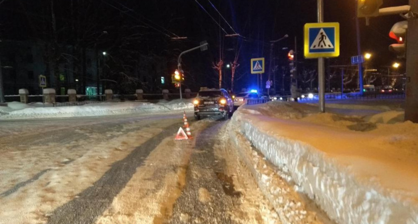 В ДТП с припаркованной фурой в Мари-Турекском районе пострадали четверо