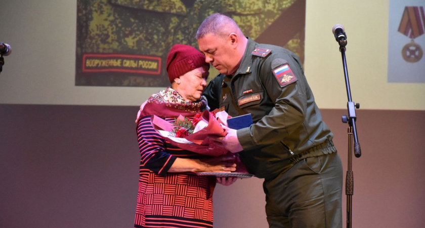 Матерям двух погибших бойцов СВО из Марий Эл передали Ордена Мужества
