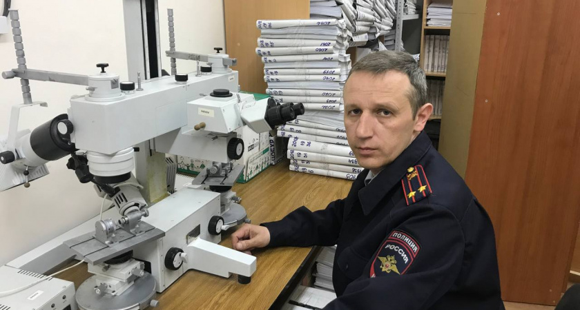 Труп таксиста в багажнике и боеприпасы в саду: йошкар-олинский криминалист рассказал про свои будни