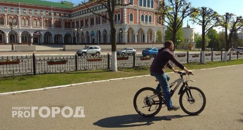 3 миллиона в воздух инвестировал житель Медведевского района