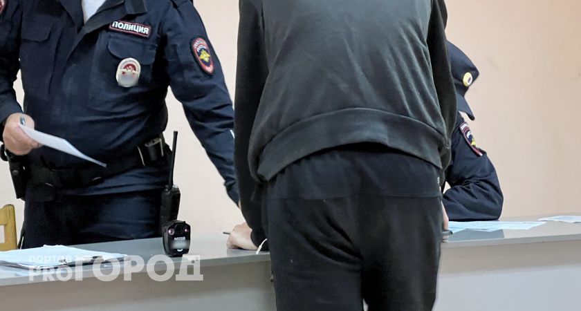 Житель Марий Эл отдал 1,2 миллиона бывшему полицейскому, чтобы освободить парня из тюрьмы