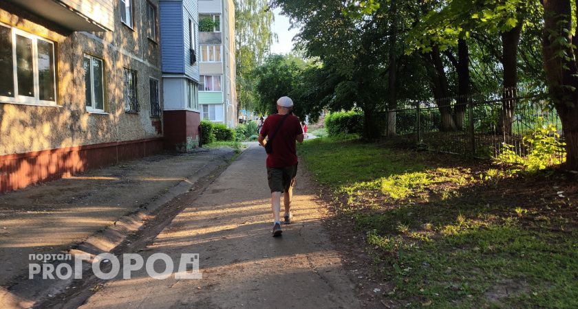 Пьяный житель Татарстана нашел на улице карту и пошел по магазинам Волжска