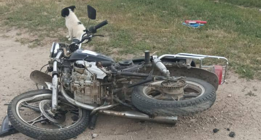 Водитель и пассажир мотоцикла попали в больницу из-за аварии в Моркинском районе