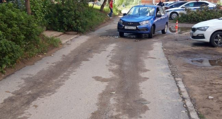 10-летняя велосипедистка угодила под машину в Волжске