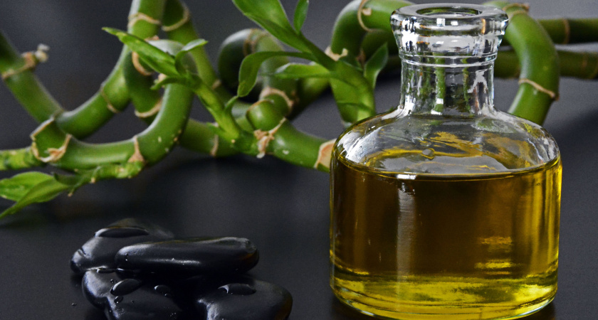 Золотистая гадость в изящной бутылке: Роскачество назвало худшие бренды растительного масла