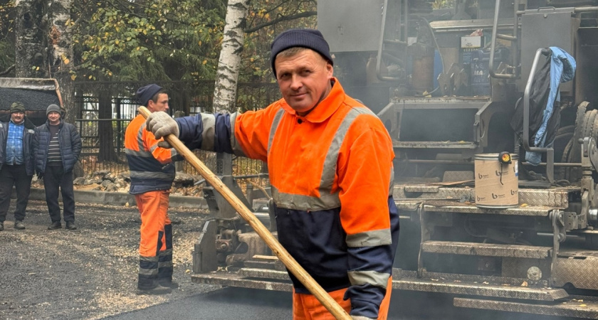 Дорогу у четырех йошкар-олинских домов покрыли новым асфальтом