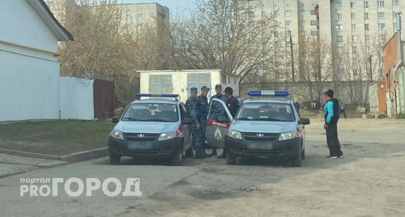 Безработный мужчина устроил кровавую поножовщину в волжском кафе