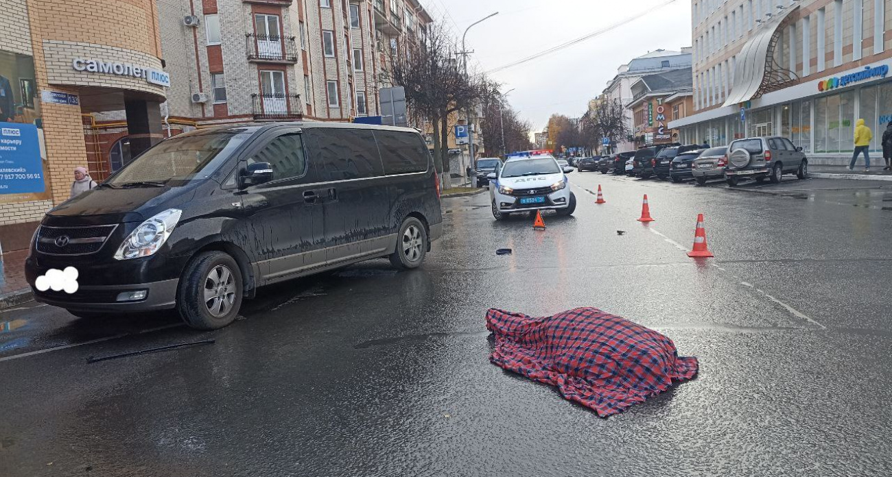 Йошкаролинец погиб под иномаркой, перебегая дорогу в неположенном месте