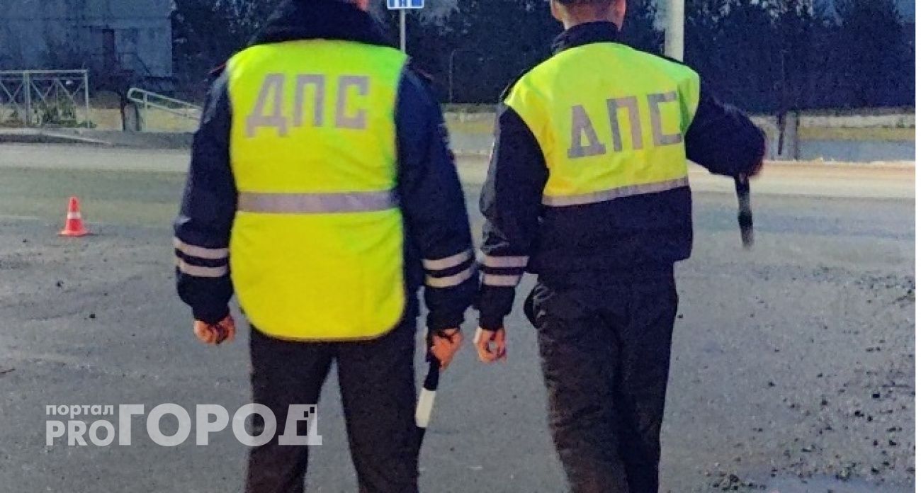 Угнанная иномарка разбилась о забор в Новотроицке: водителя накажут