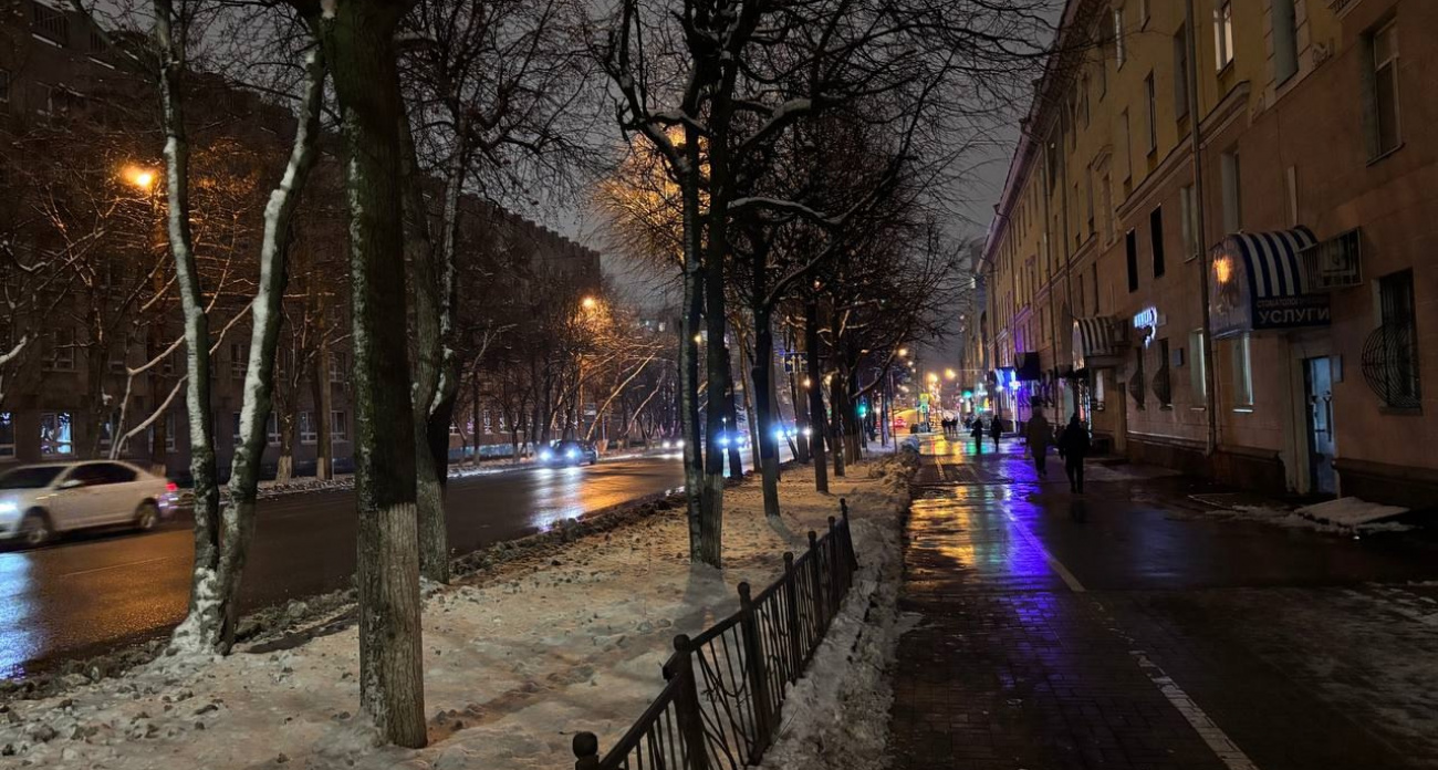 Поток лета с Атлантики: Вильфанд предрек в небывалое тепло в России