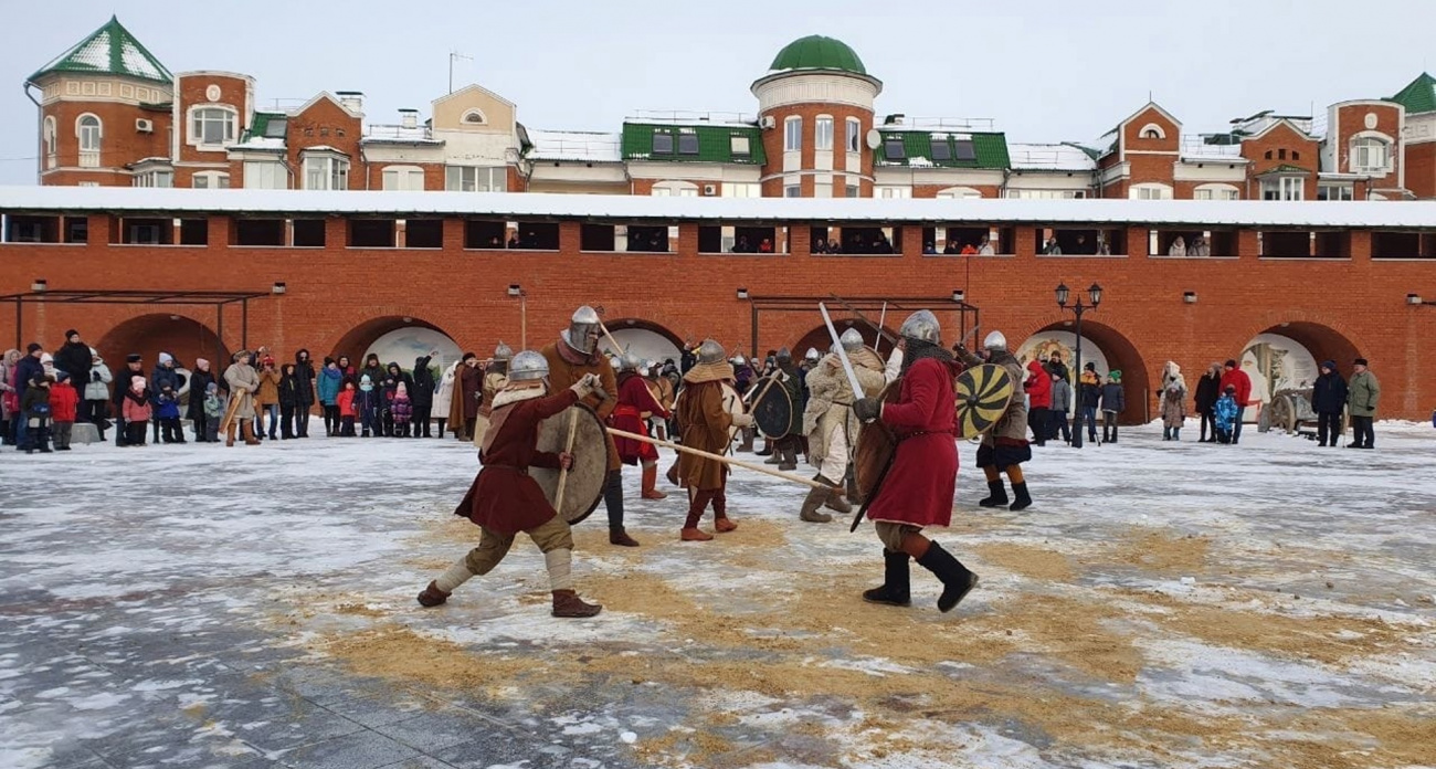 Бои богатырей, самовар и баранки - йошкаролинцев приглашают на "Сретенские забавы"