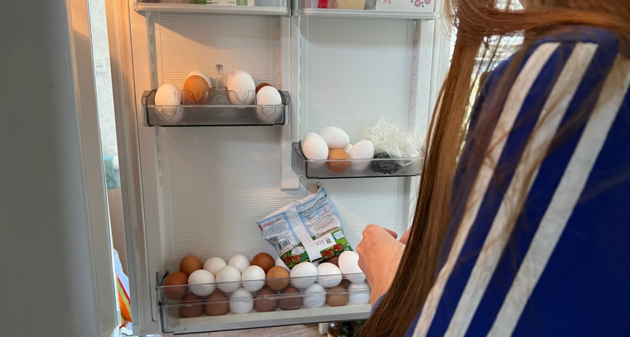 Скорлупа с яиц будет сходить сама: стало ясно, сколько нужно добавить соли при варке