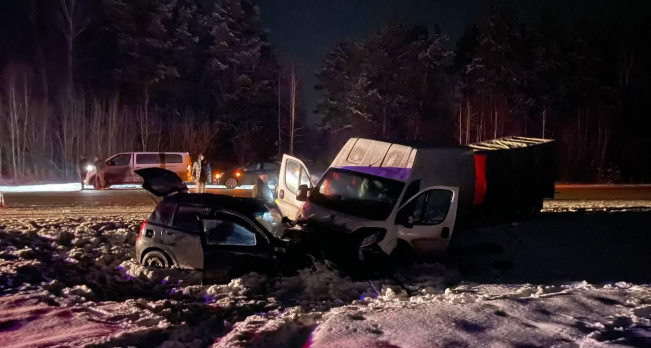 Четыре человека пострадали в жестком ДТП в Волжском районе