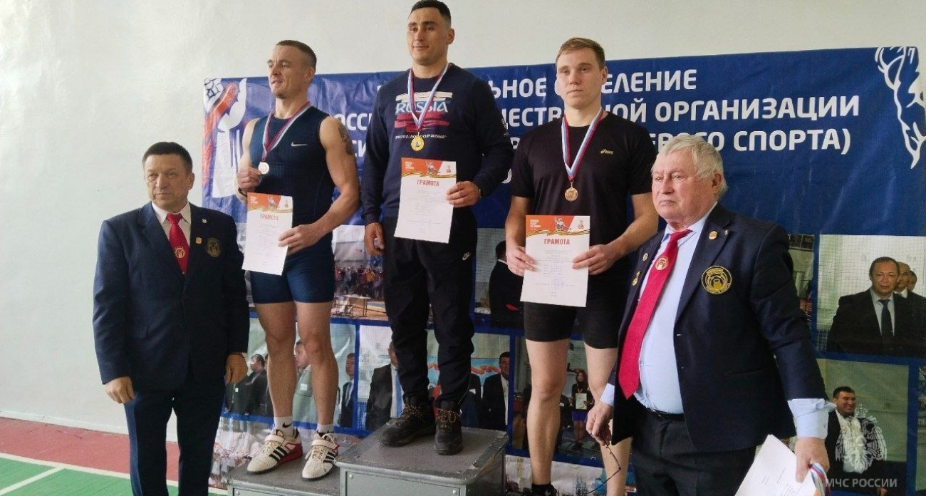 Гиревик из Марий Эл 322 раза поднял “тяжесть” став первым в Чебоксарах