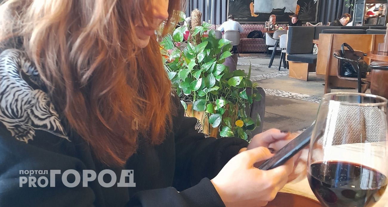 Девушка из Горномарийского района испугалась запретов и заплатила 400 тысяч