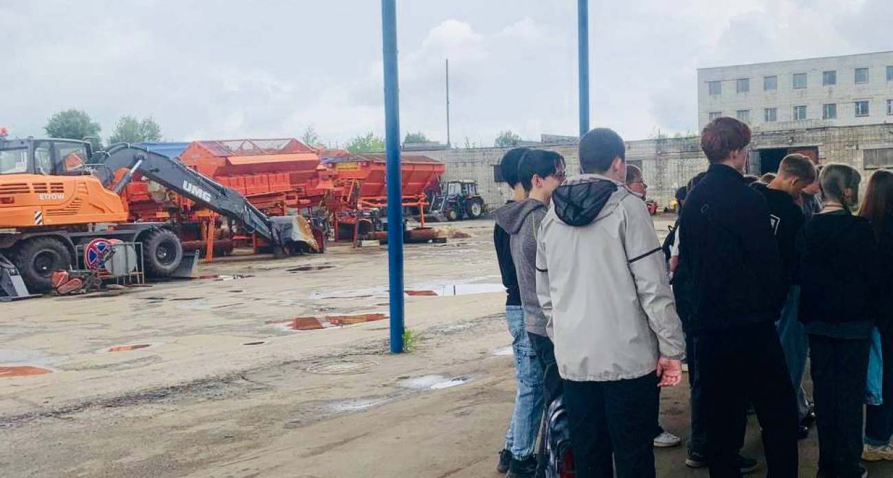 Дети одной из школ Йошкар-Олы пойдут мести мусор вместо каникул