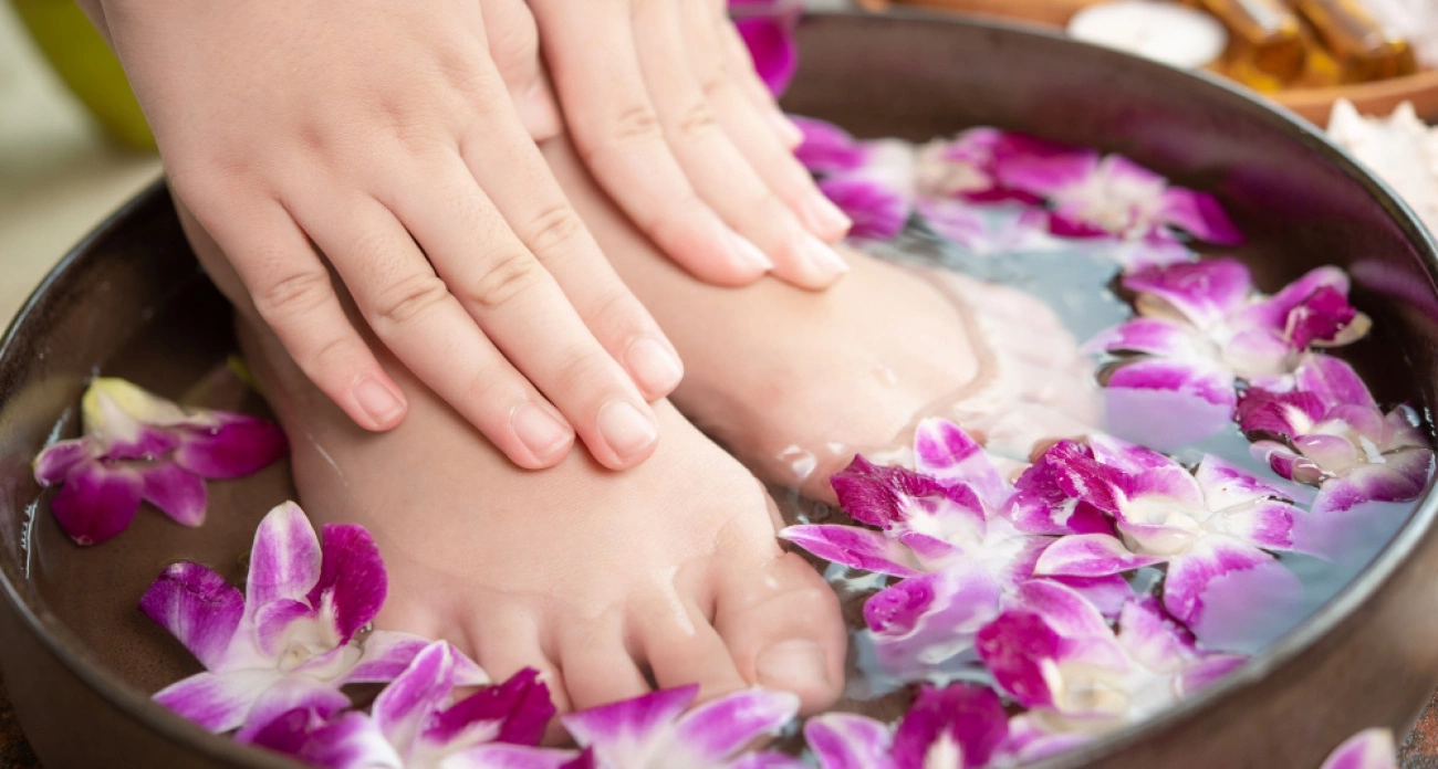 Пятки пемзой больше не тру – нашла новый хит в уходе за кожей стоп