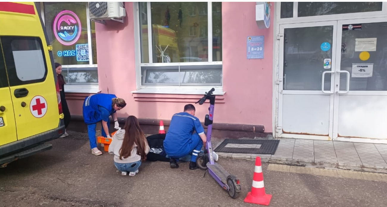 Две 16-летние девушки на самокате сбили женщину в Йошкар-Оле