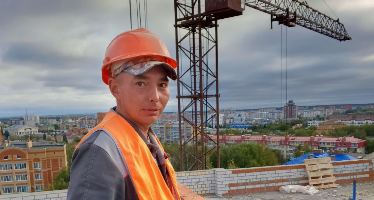 Лучший каменщик России работает в Йошкар-Оле: «Машины не смогут заменить человека на стройках»