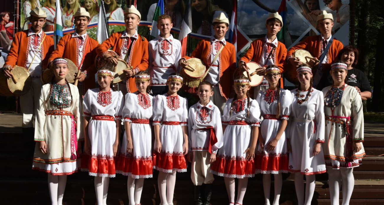 В Центре военно-патриотического воспитания «Авангард» проходит международный слёт детей и молодёжи 