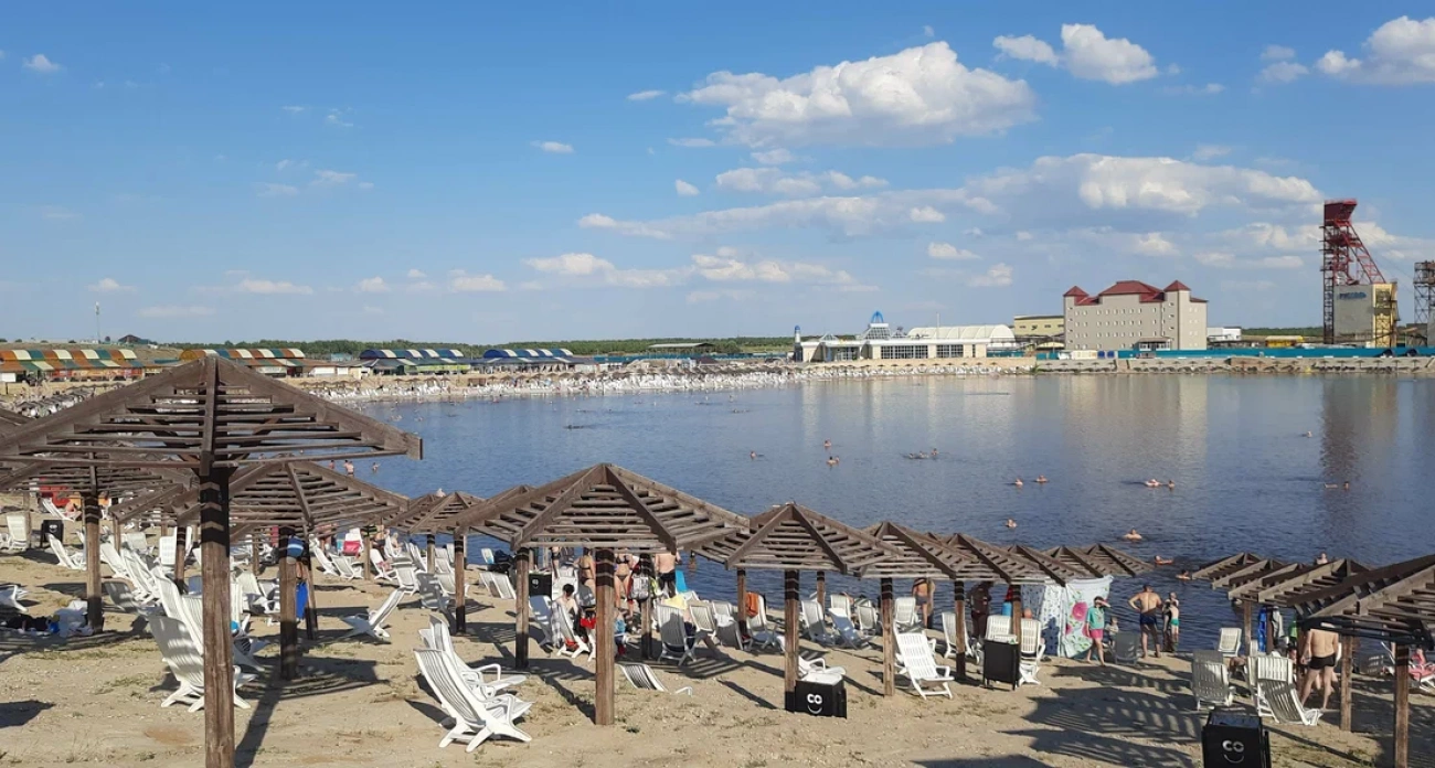 "Туалеты пустые, видимо гадят в воде": россияне дали откровенные отзывы о "вонючем" Соль-Илецке