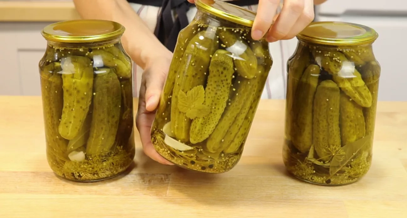Так вкусно, что хрустит за ушами: проверенный рецепт хрустящих маринованных огурцов на зиму - делаю ежегодно