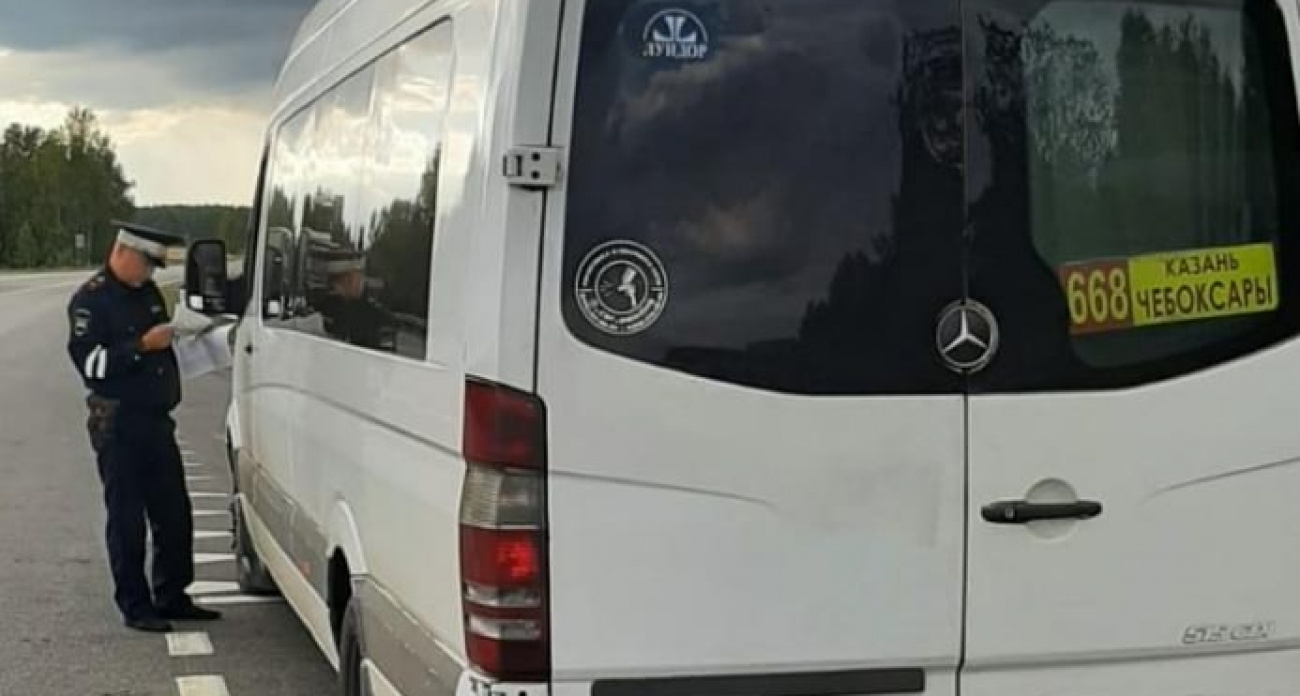 Едут на красный, автобусы сломаны: пассажирские автобусы проверили в Марий Эл и нашли 40 нарушений