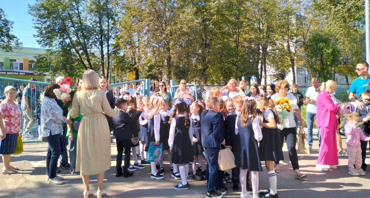 Россияне получат по 17 000 на каждого ребенка: государство расщедрилось к 1 сентября