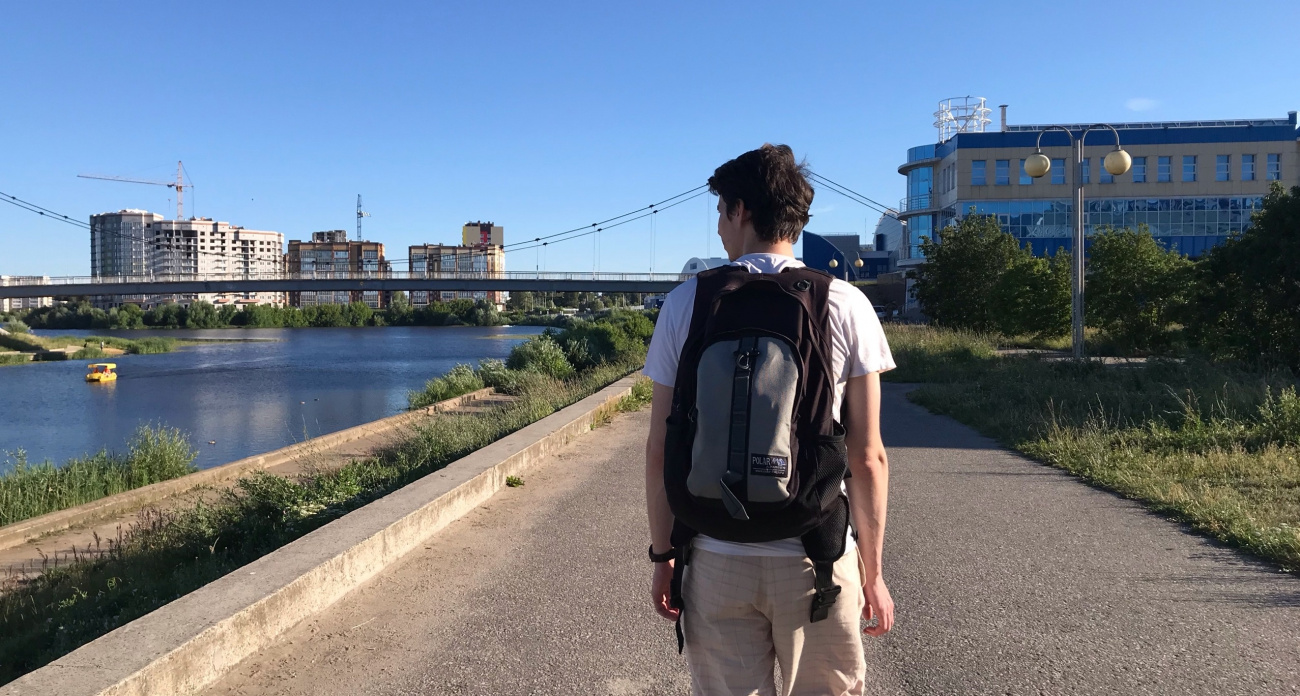 Омар Хайям познал это еще 1000 лет назад: почему никогда нельзя просить помощи у друзей