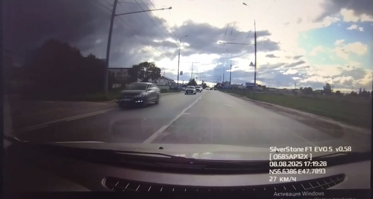 Опасный левый поворот отправил водителя мопеда в больницу с трассы под Йошкар-Олой