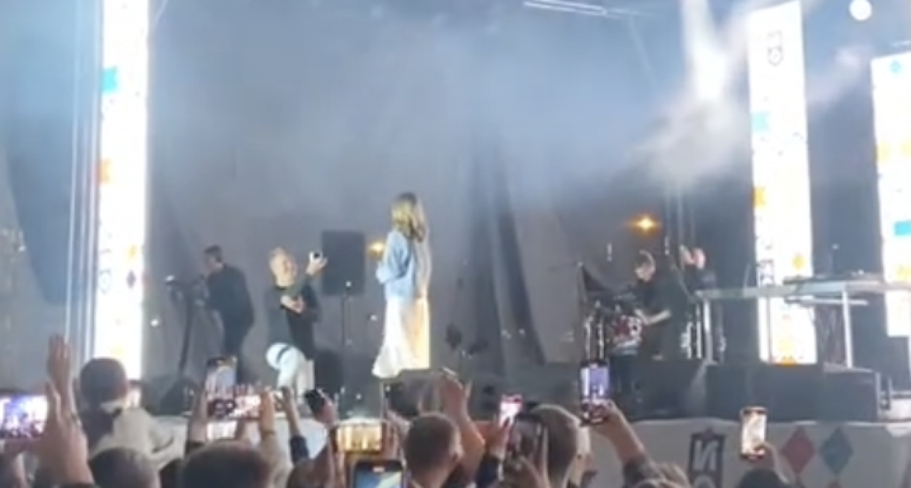 Йошкаролинец сделал своей девушке предложение на Дне города