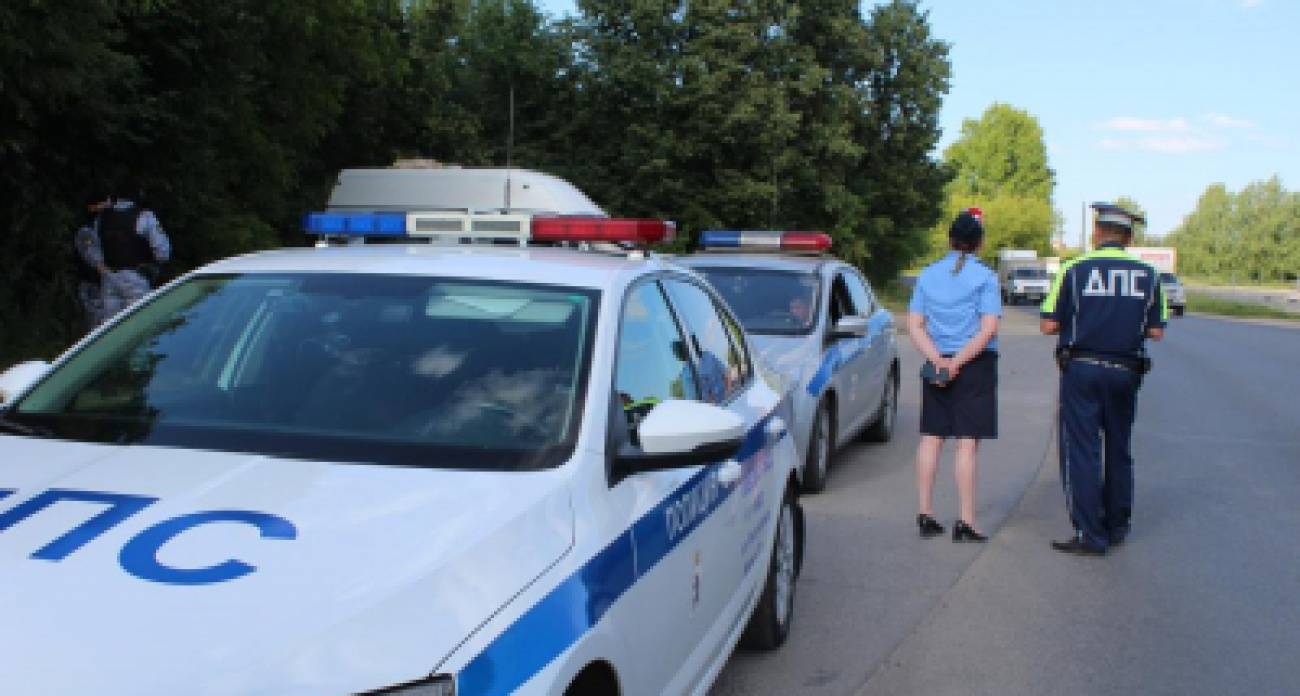 Марийских должников ловят и заставляют платить штрафы прямо на дорогах