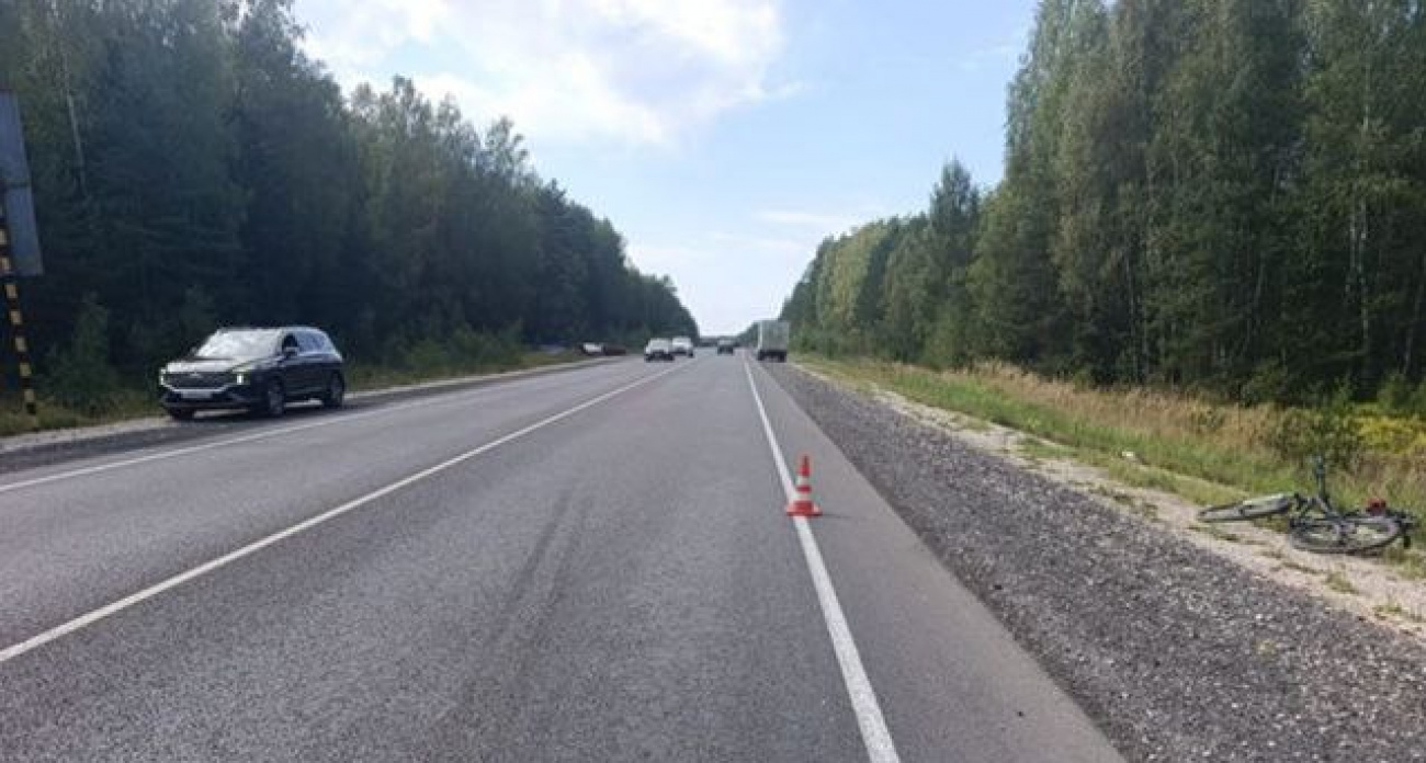 Велосипедист оказался в больнице после столкновения с грузовиком в Марий Эл