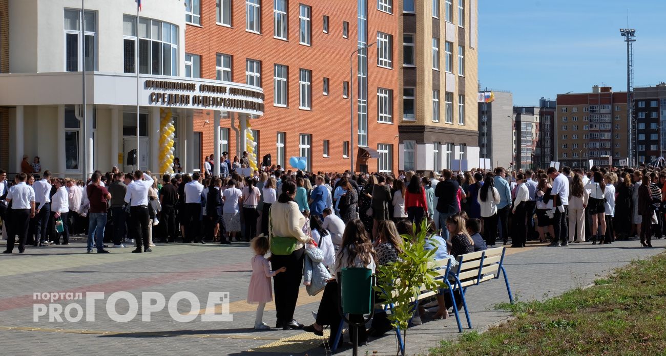 В Марий Эл детей приучат к работе на заводе со школы