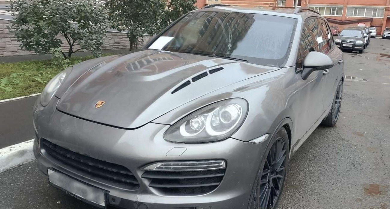 Хозяйка Porhe заплатила 160 тысяч рублей от испуга потерять машину