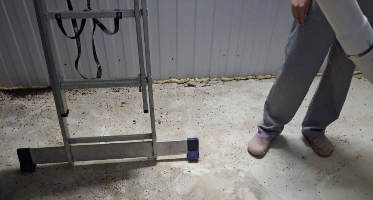 В Советском районе работник завода упал головой на бетон