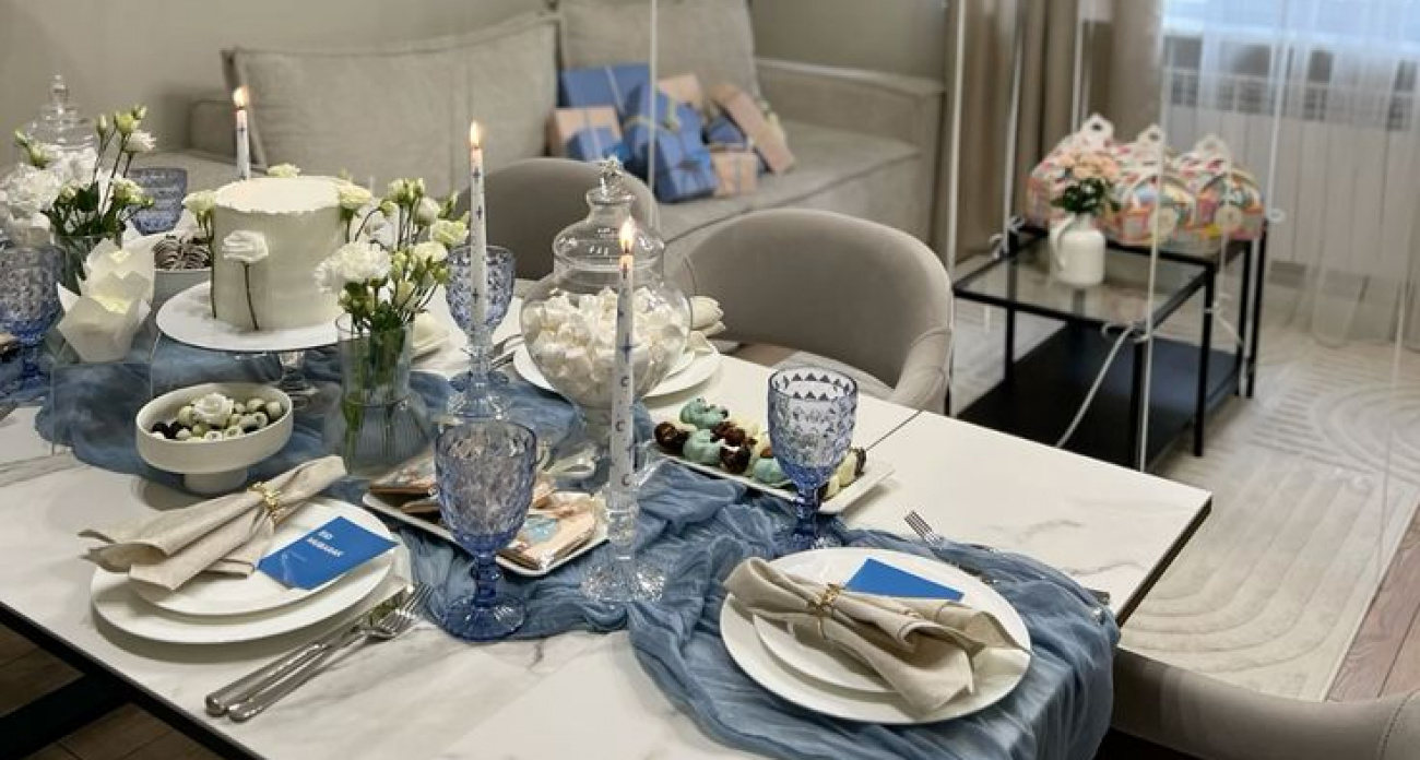 Закупилась в "Фикс Прайсе" такой посудой: праздничный стол не хуже, чем в ресторане