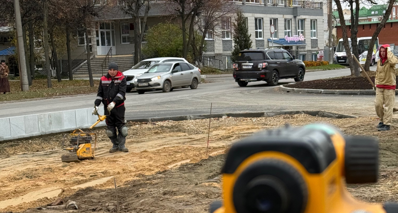 Главный бульвар Йошкар-Олы покрывают гранитом: почти закончили