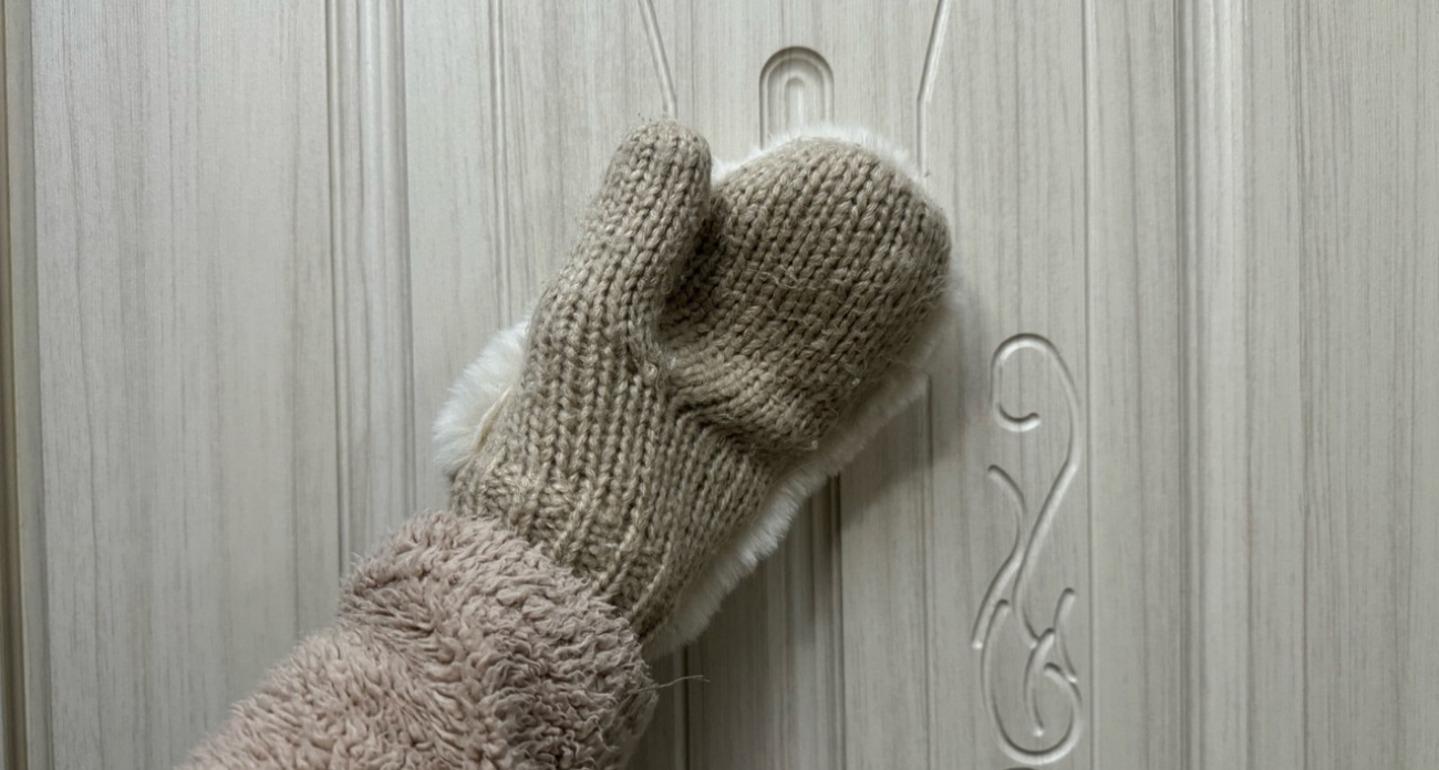 Суровые советские зимы переживали только так: бабушкин метод вязки варежек – тепло даже в -30