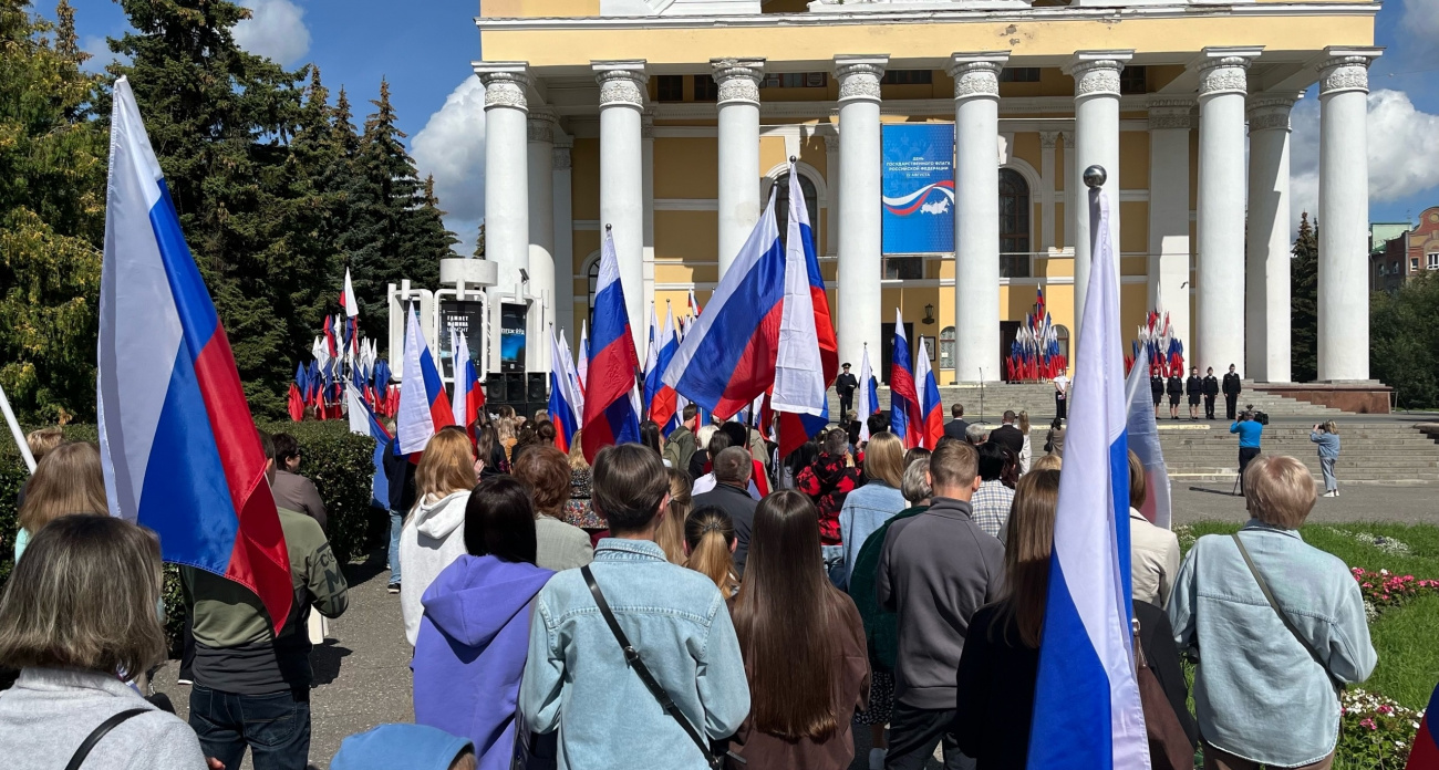 Вся Йошкар-Ола будет гулять на День народного единства: забег, гармонисты и световое шоу