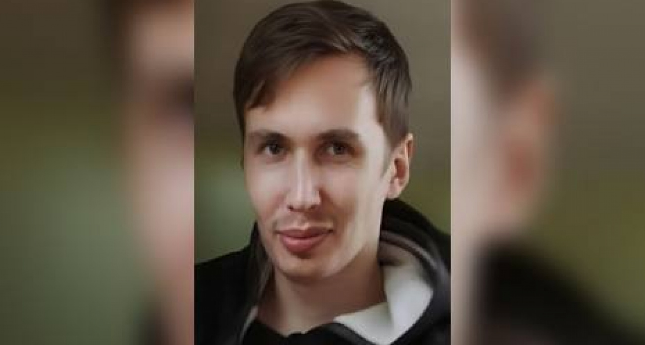 Пропавшего молодого мужчину с темными волосами разыскивают в Оршанском районе