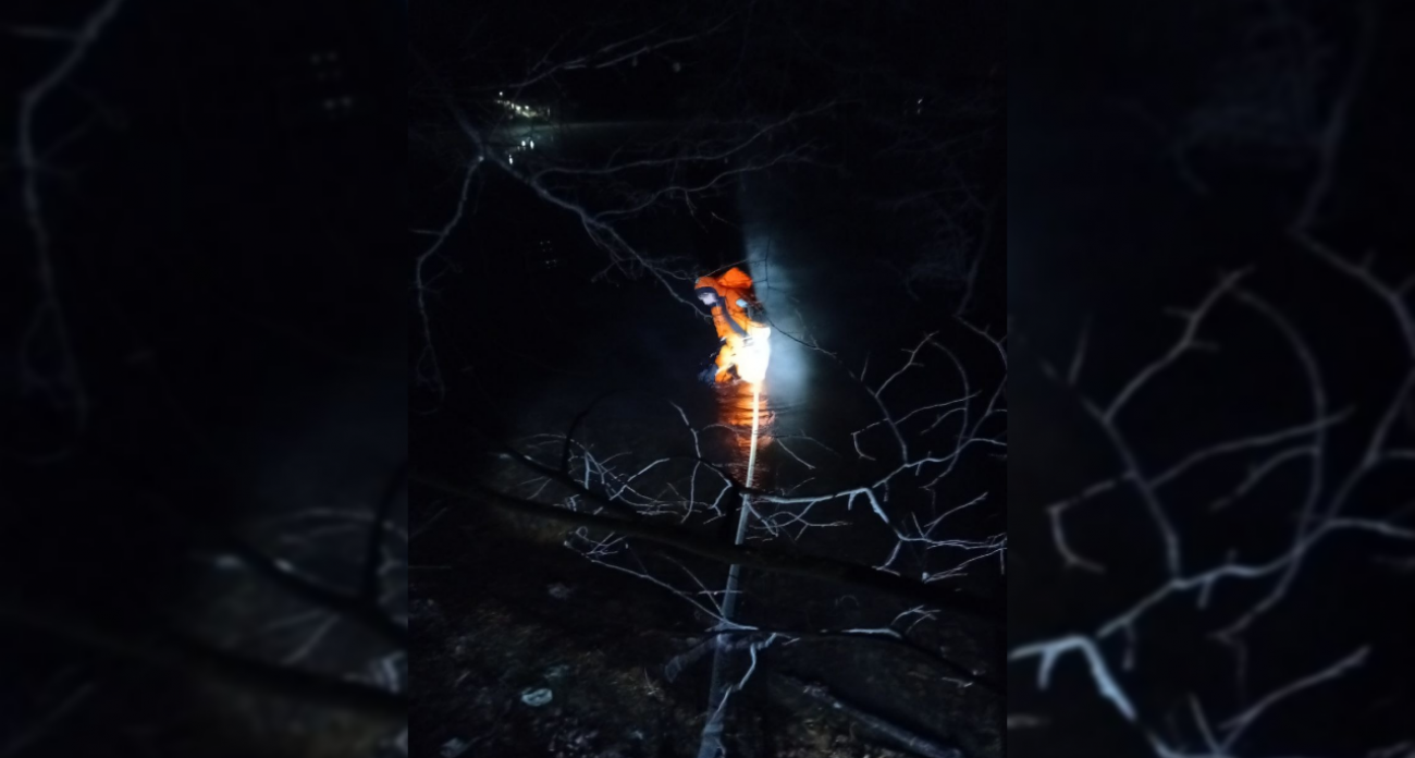 Труп 24-летнего мужчины нашли в полночь в озере Звениговского района