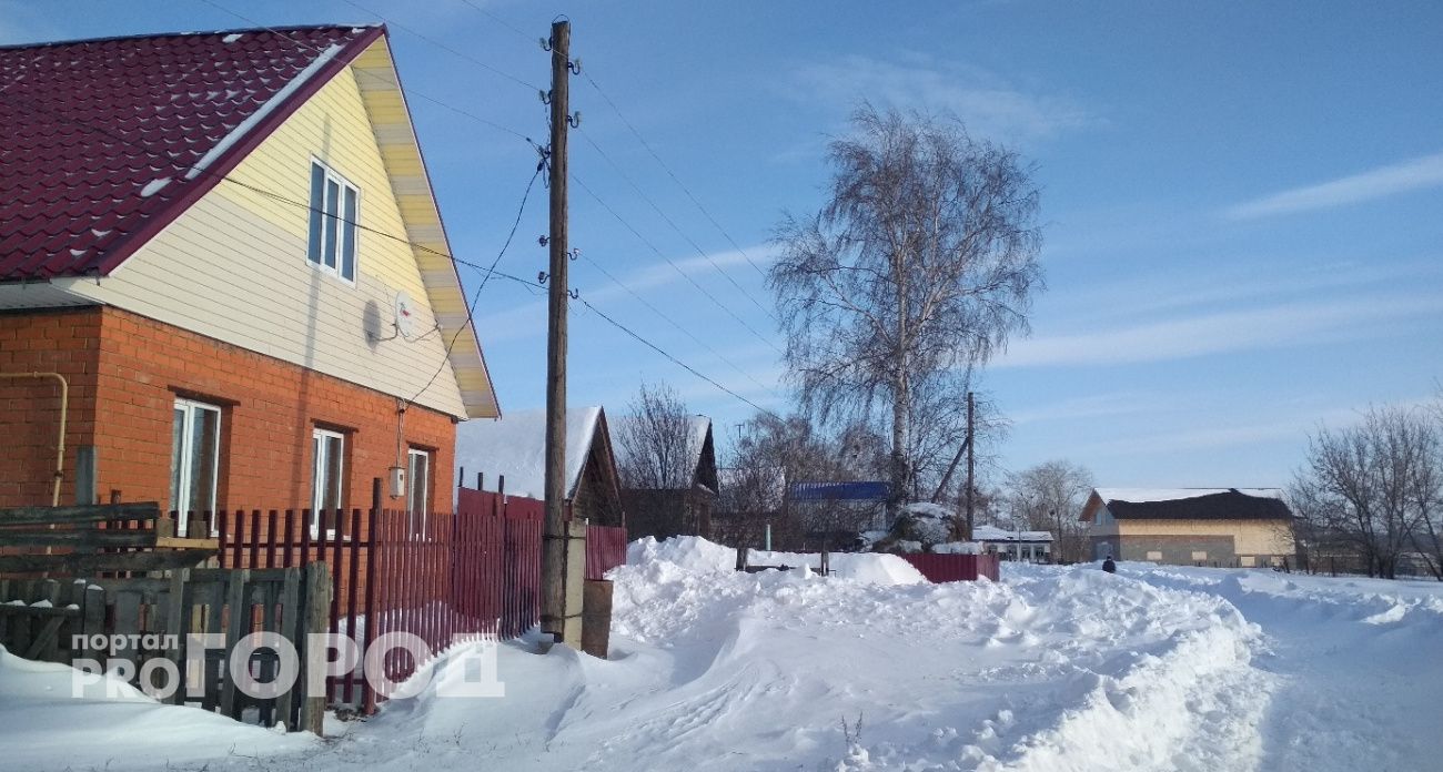 Жители уральских деревень массово отключают газовое отопление: вернулись к более дешевому топливу