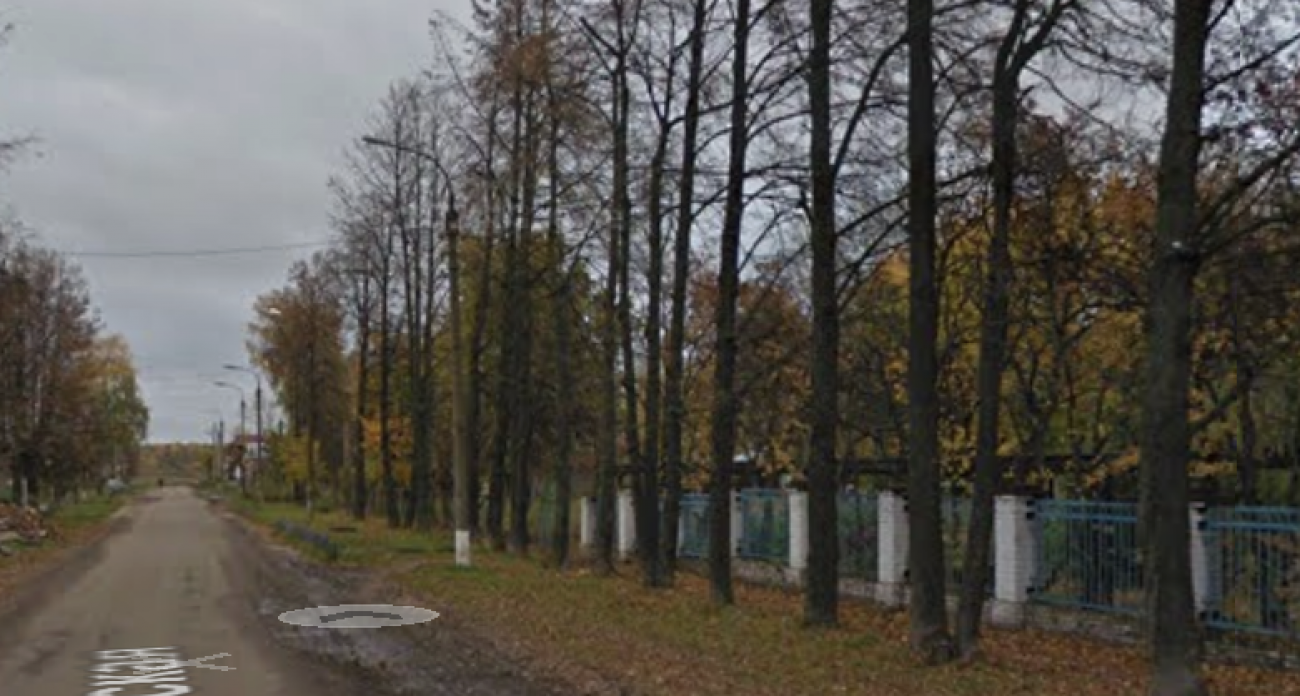 По жалобам жителей вокруг одной из школ Йошкар-Олы починят дороги