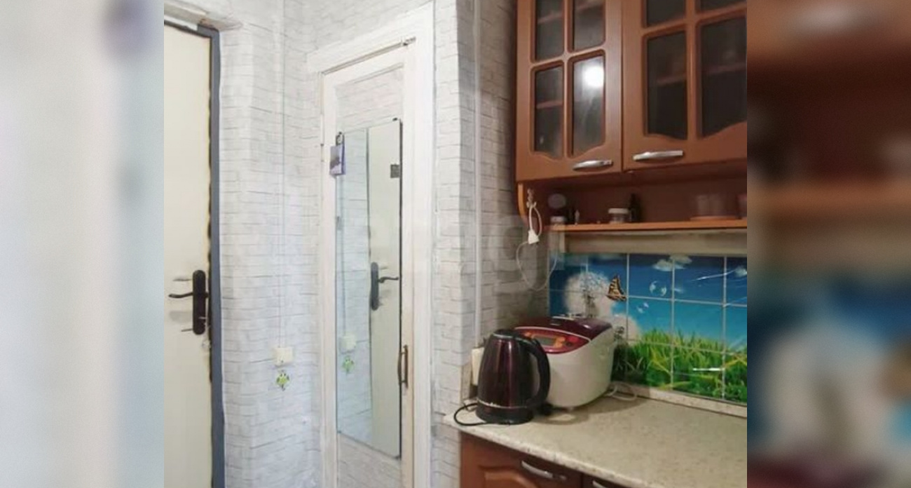 Квартиру с самой крошечной кухней в России нашли в Йошкар-Оле: 3 шага туда-обратно