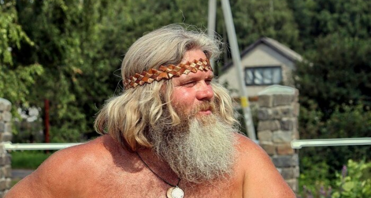 Почему в древности мужчины ходили с длинными волосами  запомните раз и навсегда