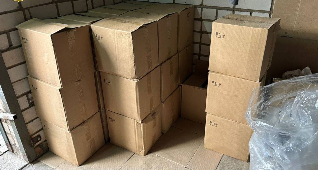 Подпольный склад паленого спирта нашли в Волжском районе