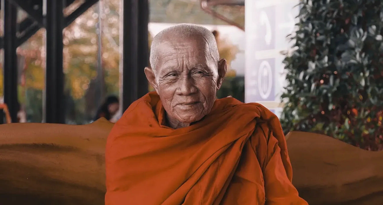 Секрет раскрыли давно, а мы не пользуемся: вот как тибетские монахи доживают до 100, не болея