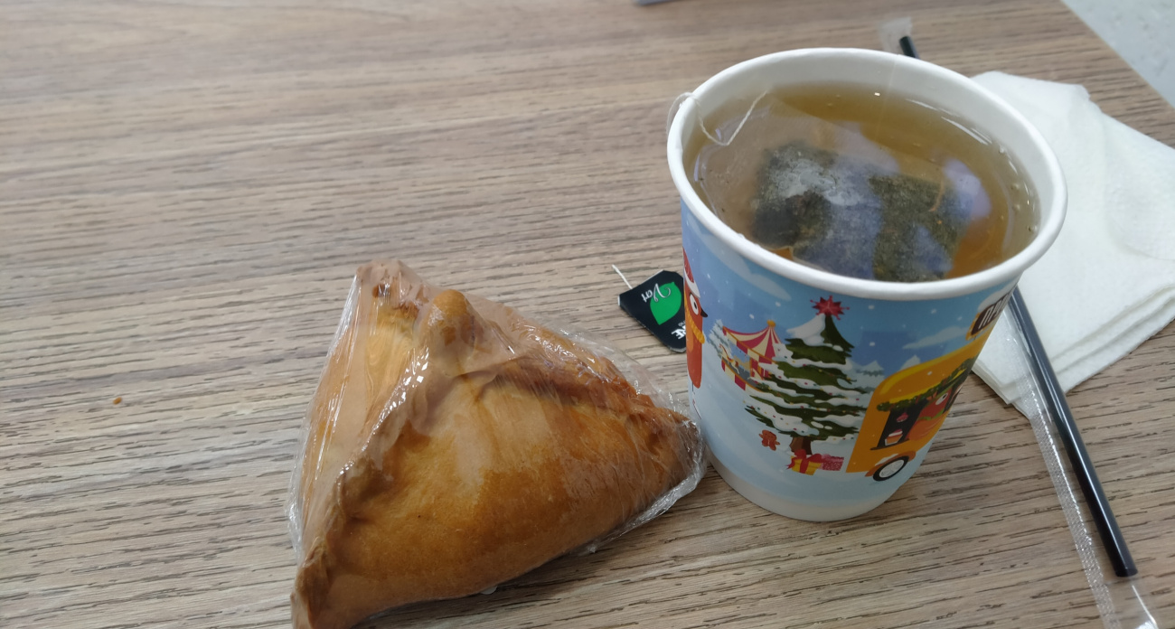 Вы всю жизнь не знали: для чего нужны бирки на чайных пакетиках на самом деле